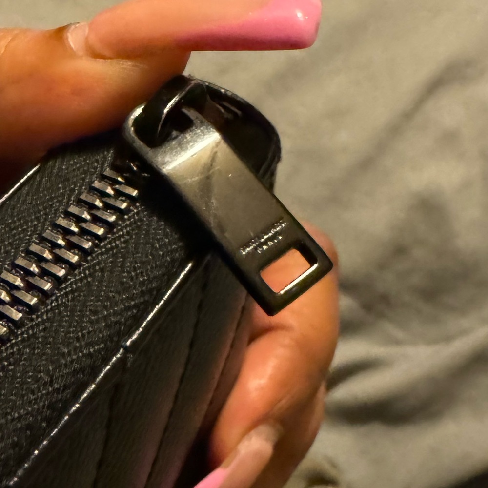 YSL Monogram Quilted Wallet - Picture 5 of 12